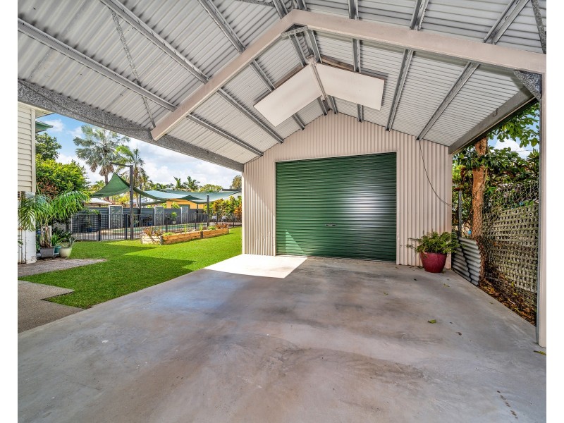 7 George Street, Earlville QLD 4870
