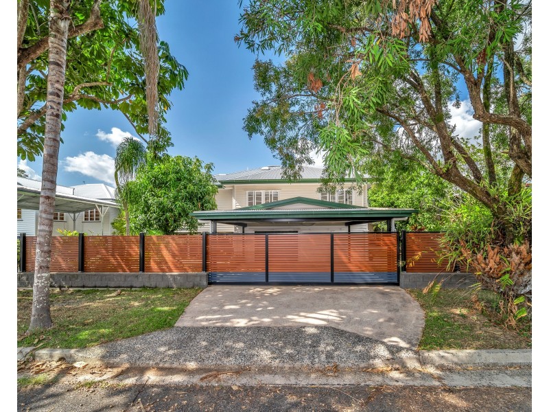 7 George Street, Earlville QLD 4870