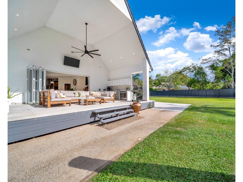 61 Fretwell Road, White Rock QLD 4868