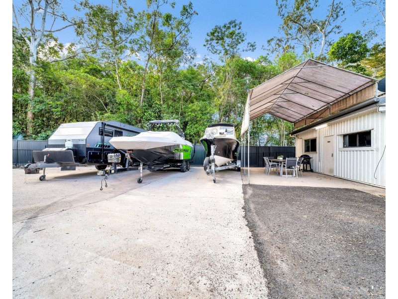 61 Fretwell Road, White Rock QLD 4868
