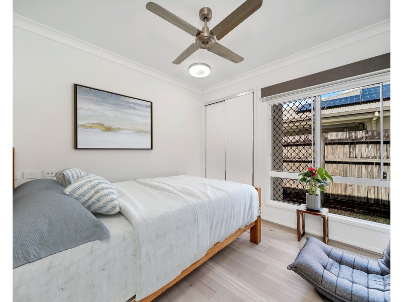 44 McFarlane Drive, Kanimbla QLD 4870