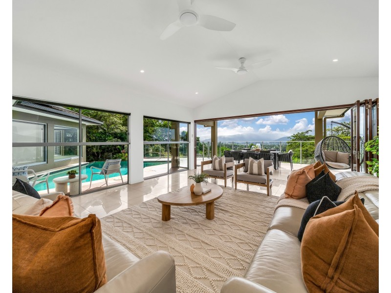 3 Juno Close, Mooroobool QLD 4870