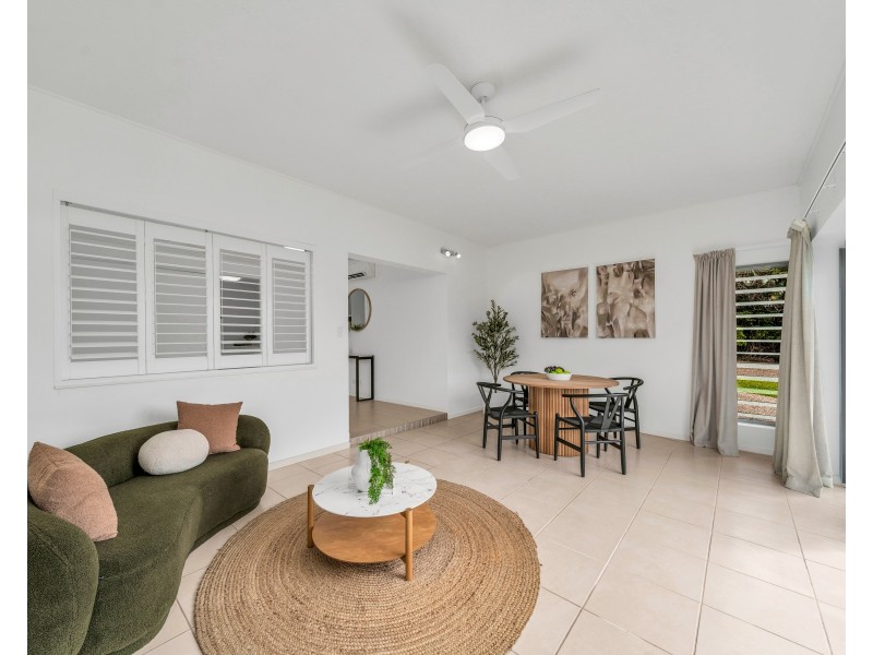 3 Juno Close, Mooroobool QLD 4870