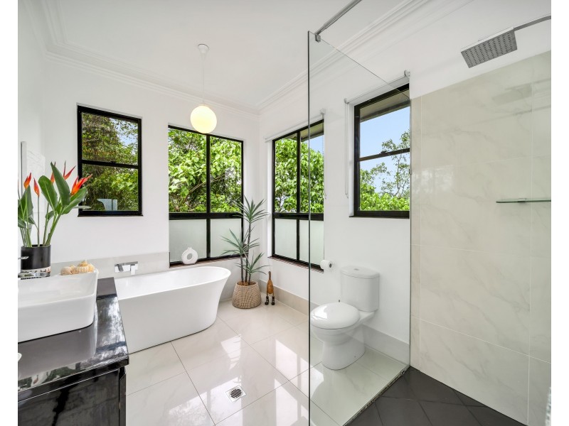 18 Dowsett Close, Yorkeys Knob QLD 4878