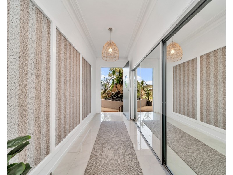 18 Dowsett Close, Yorkeys Knob QLD 4878