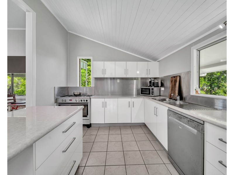 11 Heavey Street, Innisfail QLD 4860
