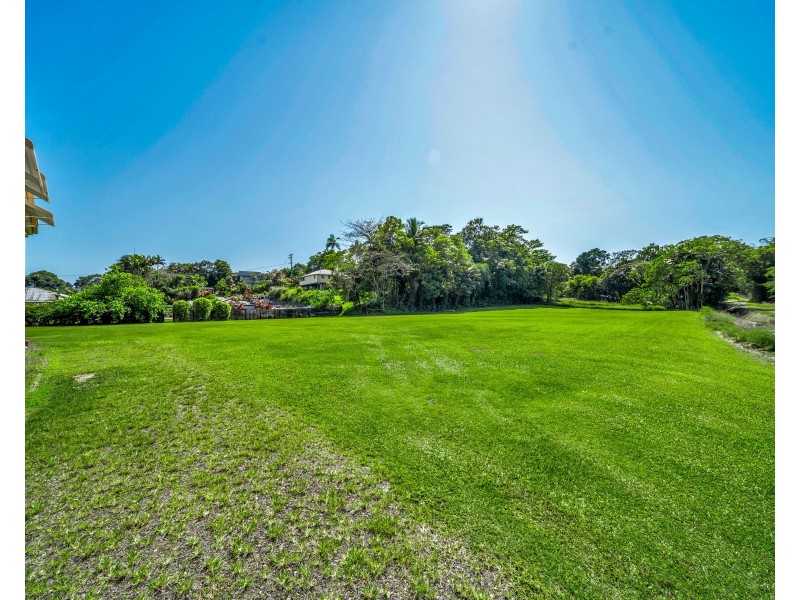 11 Heavey Street, Innisfail QLD 4860