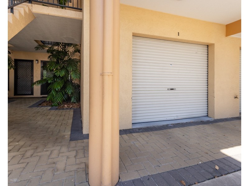 1/2-4 McGuigan Street, Earlville QLD 4870