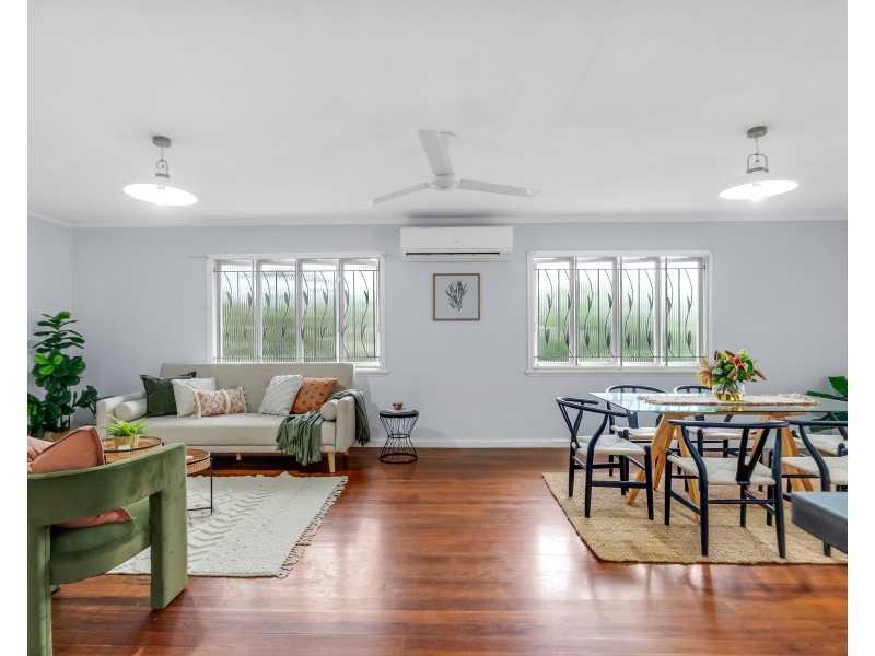 161-163 Jensen Street, Whitfield QLD 4870