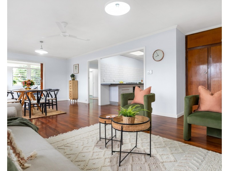 161-163 Jensen Street, Whitfield QLD 4870