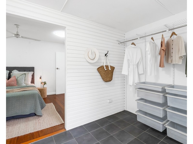 161-163 Jensen Street, Whitfield QLD 4870