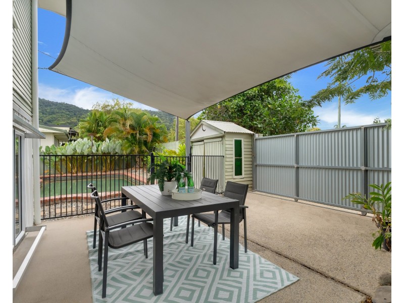 161-163 Jensen Street, Whitfield QLD 4870
