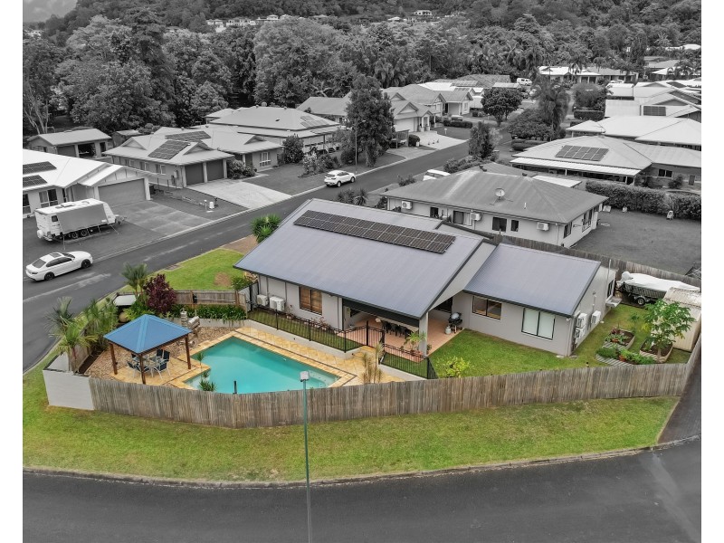 1 Spowatt Close, Kanimbla QLD 4870