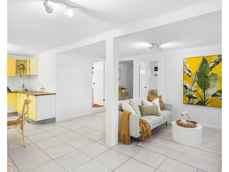 18 Stephens Street, Manunda QLD 4870