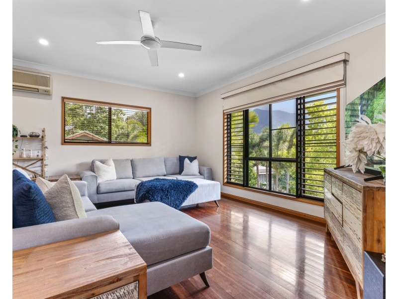 2 Powell Place, Bentley Park QLD 4869