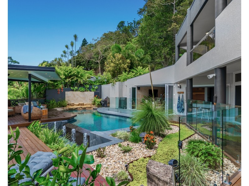 114A Hillview Crescent, Whitfield QLD 4870