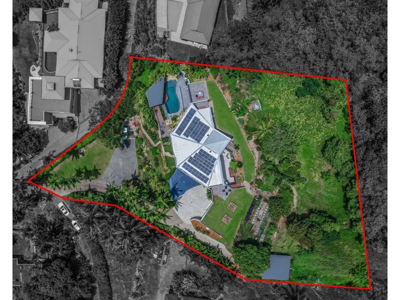 114A Hillview Crescent, Whitfield QLD 4870