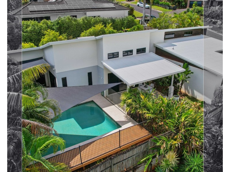 3  Eleanor Close, Mooroobool QLD 4870