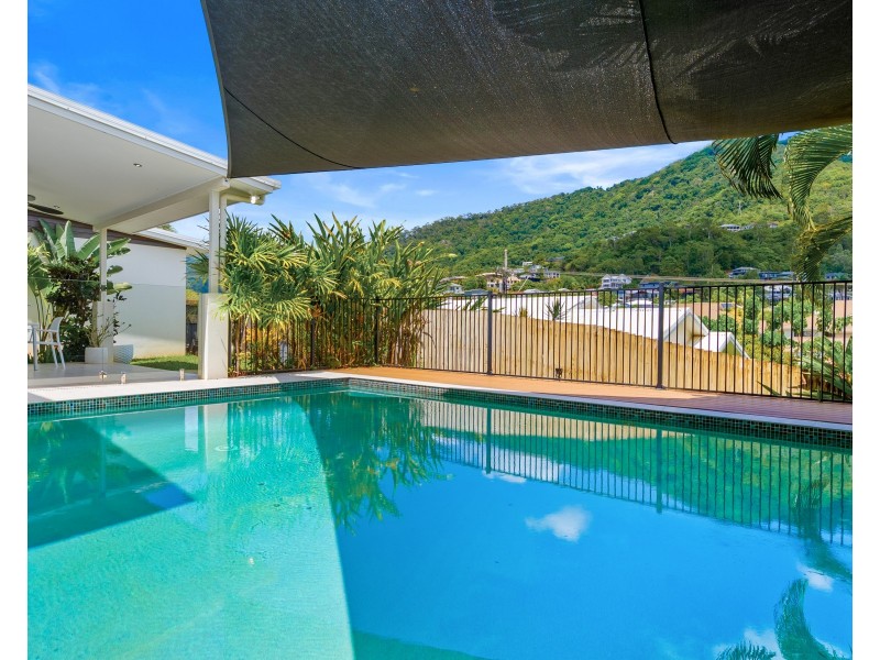 3  Eleanor Close, Mooroobool QLD 4870