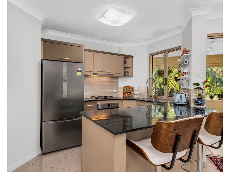 827/12-21 Gregory Street, Westcourt QLD 4870