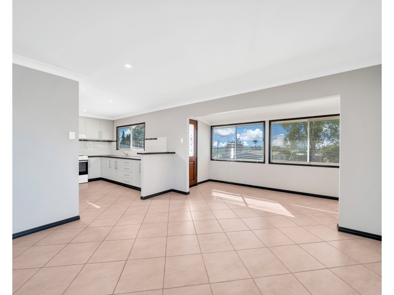 30 Bella Vista Avenue, Belvedere QLD 4860