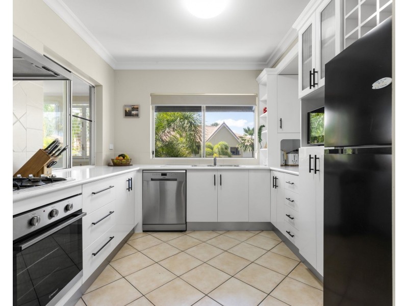 612/2-10 Greenslopes Street, Cairns North QLD 4870