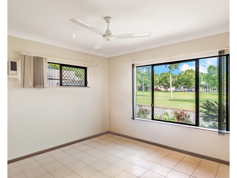 5 Lakefield Street, Mount Sheridan QLD 4868