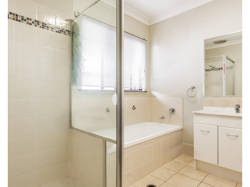 5 Lakefield Street, Mount Sheridan QLD 4868