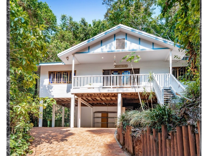 11 Cananga Close, Kamerunga QLD 4870