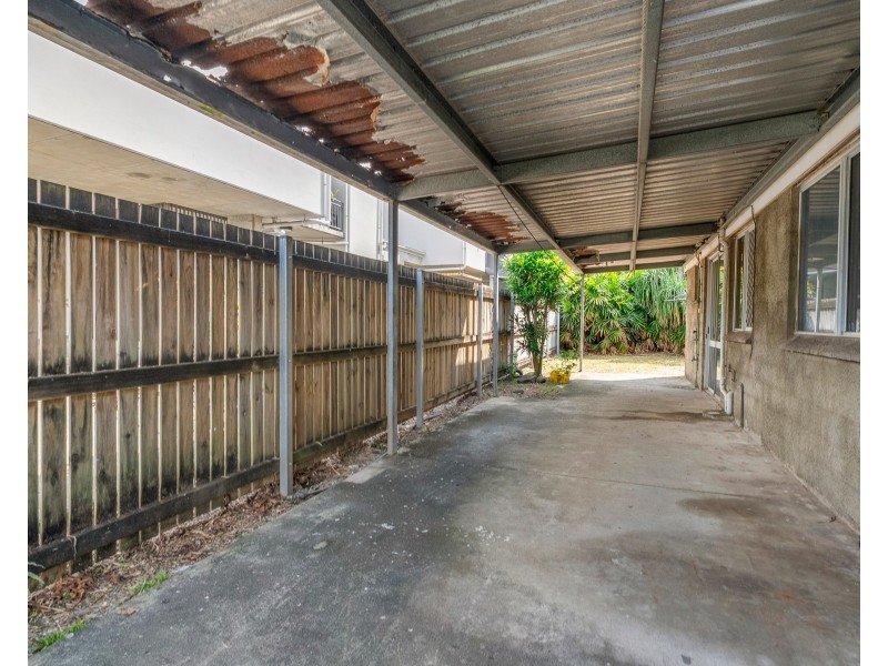 20 Tills Street, Westcourt QLD 4870