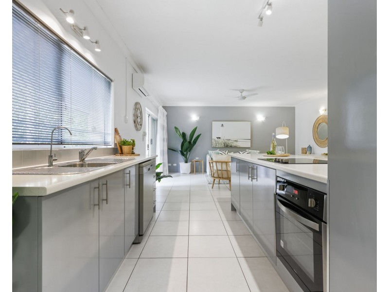 20/24-26 Springfield Crescent, Manoora QLD 4870