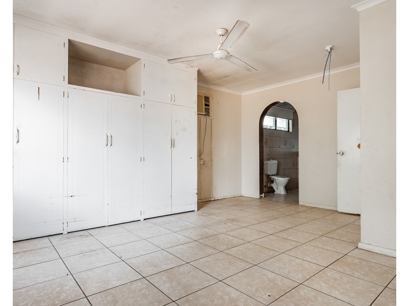 13 Herries Street, Earlville QLD 4870