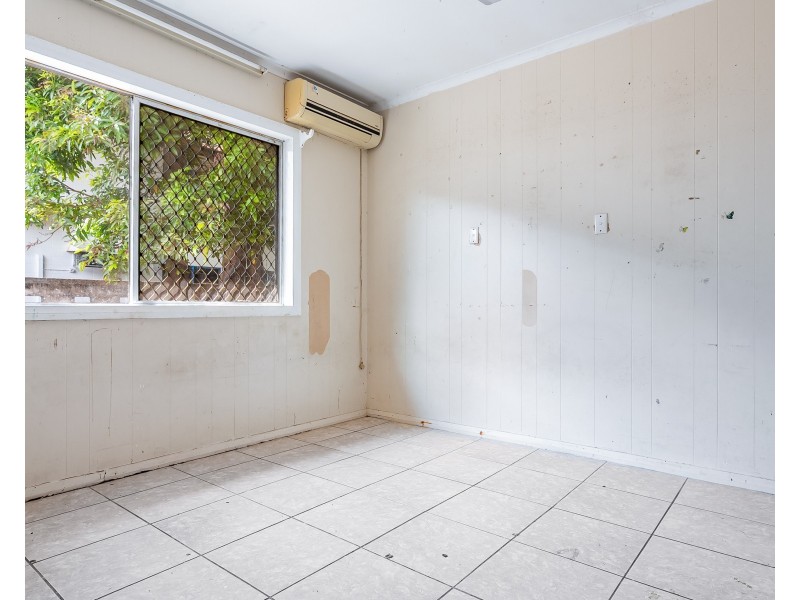 13 Herries Street, Earlville QLD 4870