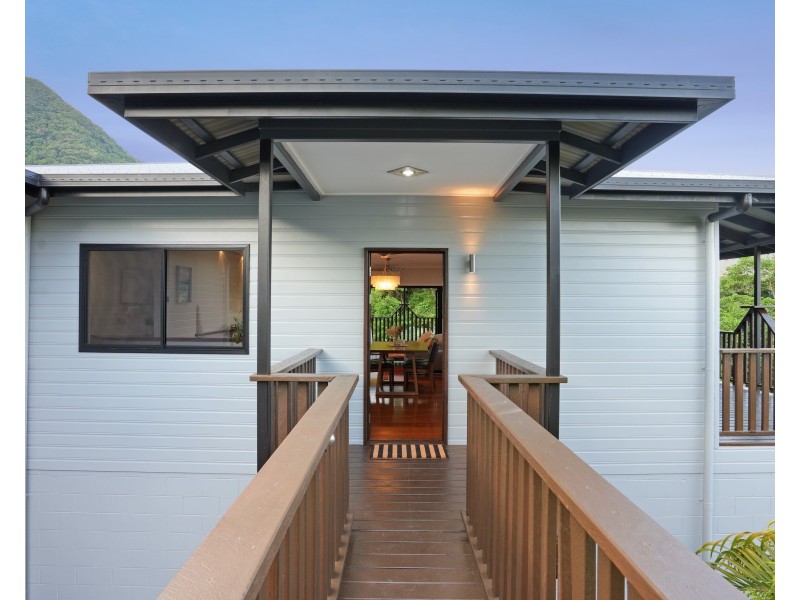 12 Nutmeg Street, Mount Sheridan QLD 4868