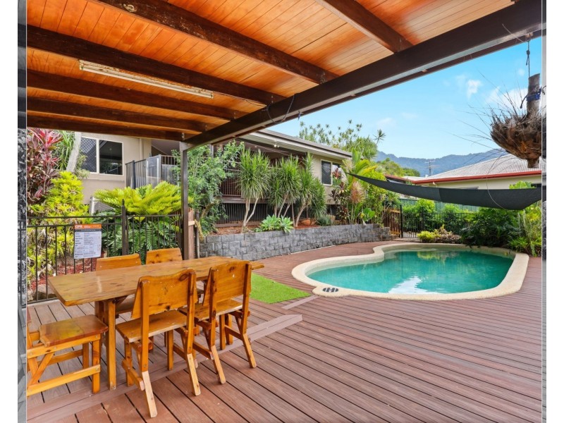 82 Anderson Road, Woree QLD 4868