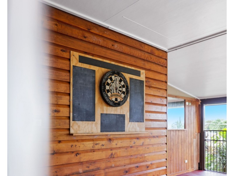82 Anderson Road, Woree QLD 4868