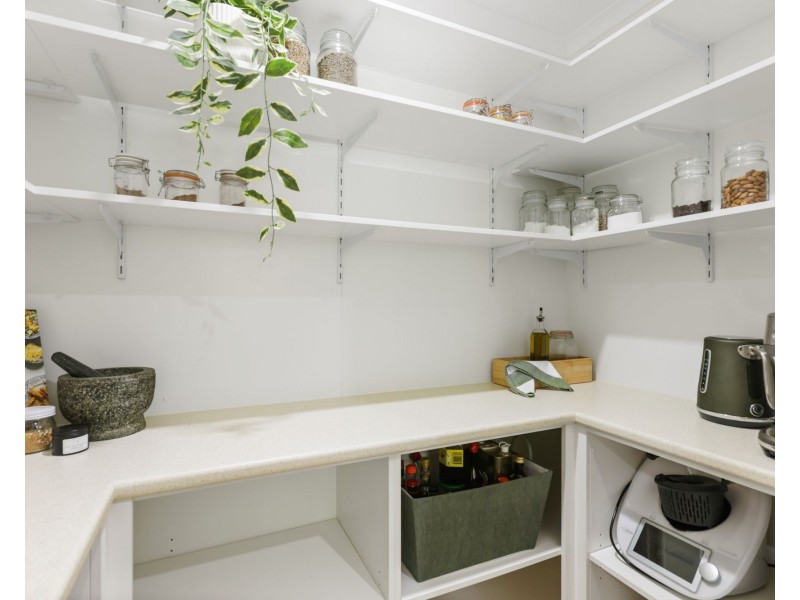 54 Waite Street, Machans Beach QLD 4878