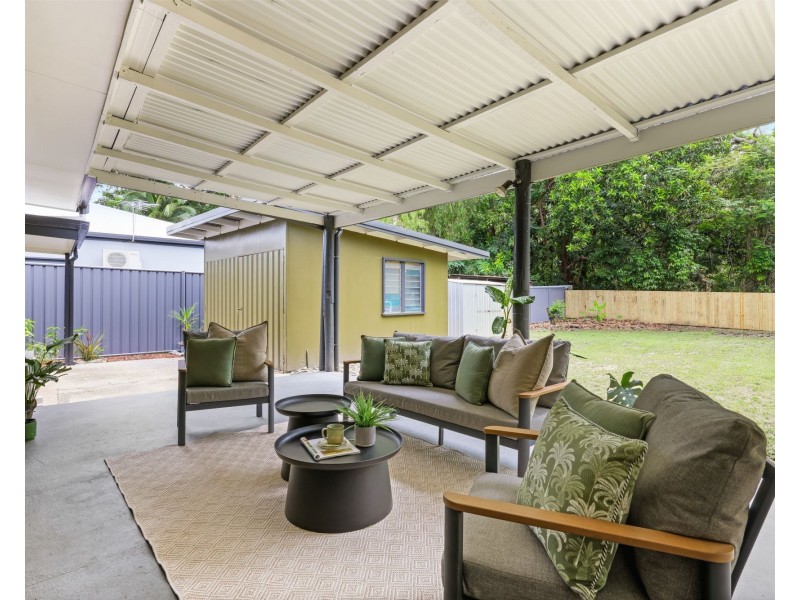 54 Waite Street, Machans Beach QLD 4878