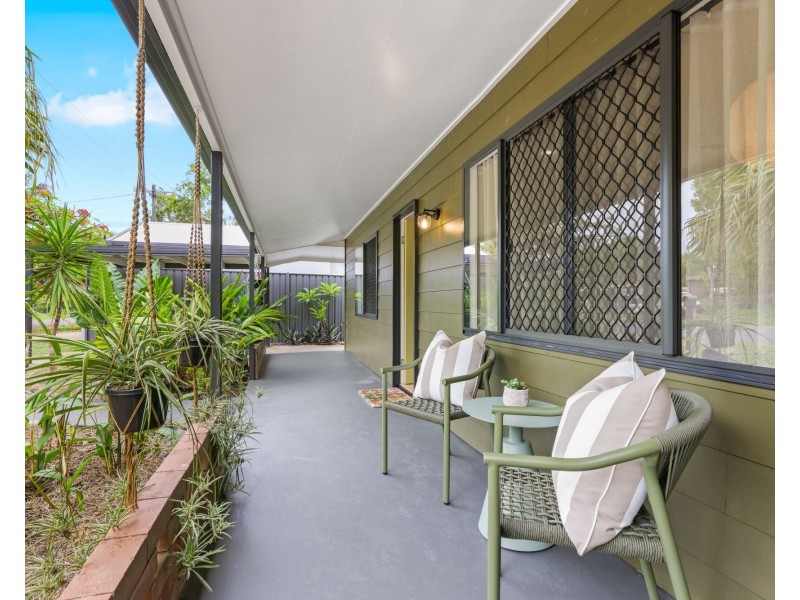 54 Waite Street, Machans Beach QLD 4878