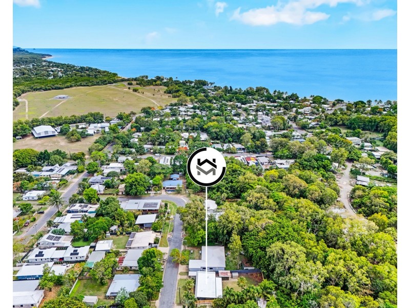 54 Waite Street, Machans Beach QLD 4878