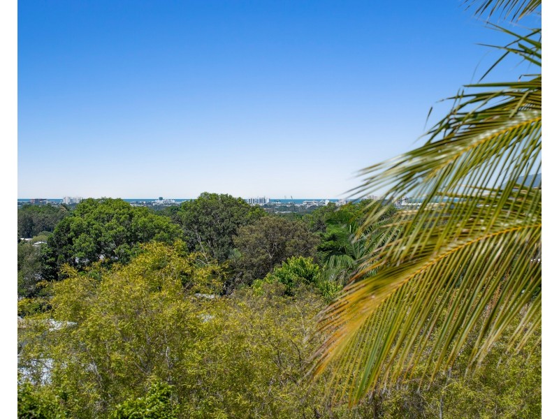 26 Finch Street, Bayview Heights QLD 4868