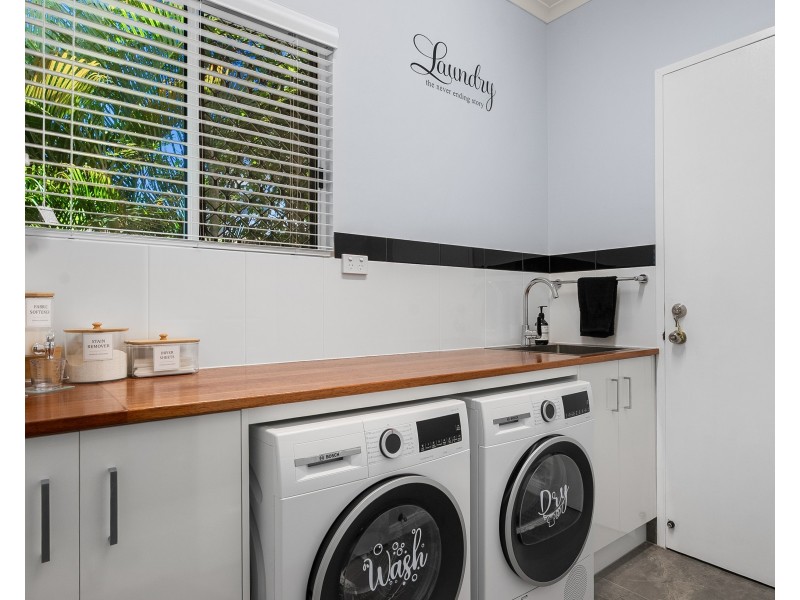 26 Finch Street, Bayview Heights QLD 4868