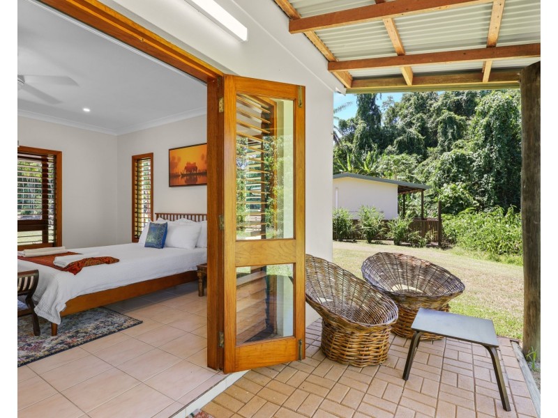 69863 Bruce Highway, Aloomba QLD 4871