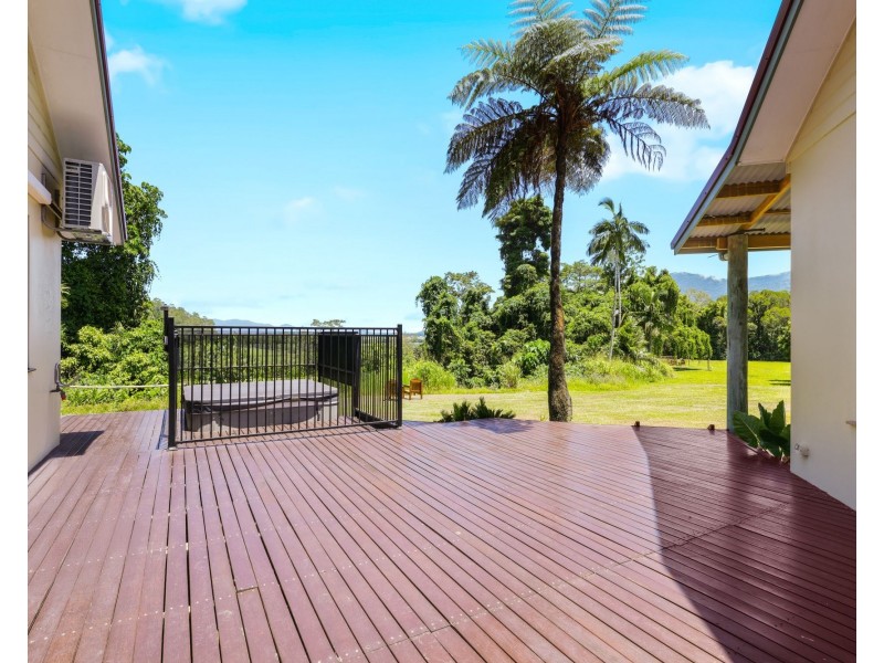 69863 Bruce Highway, Aloomba QLD 4871