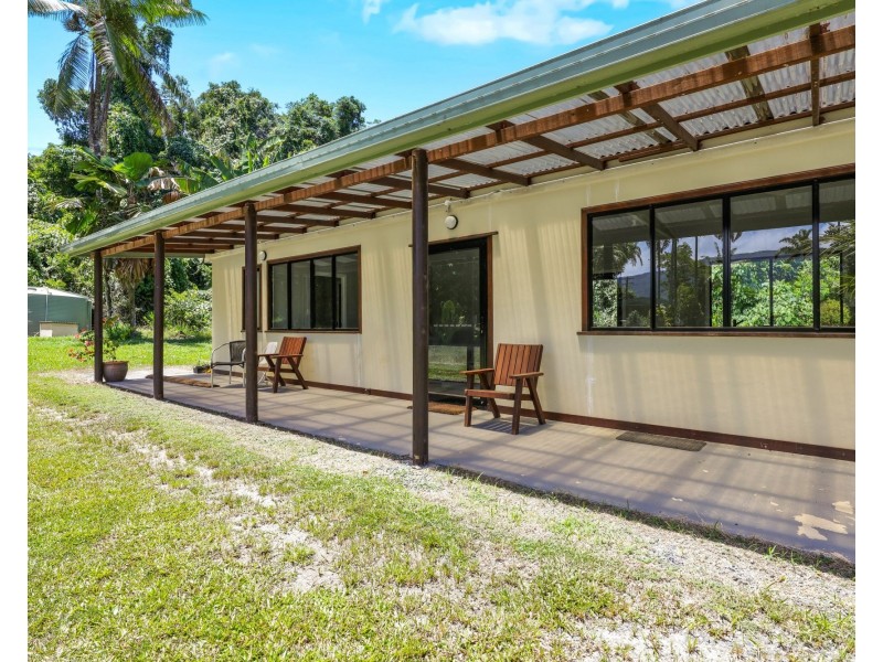 69863 Bruce Highway, Aloomba QLD 4871