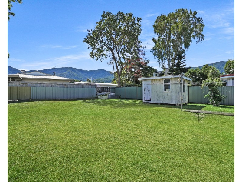 23 Page Street, Earlville QLD 4870