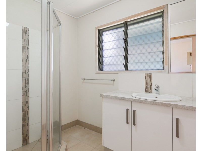 23 Page Street, Earlville QLD 4870