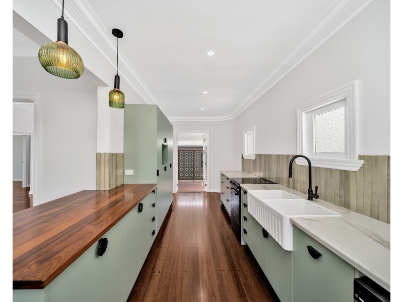 2 Hickey Street, Innisfail QLD 4860