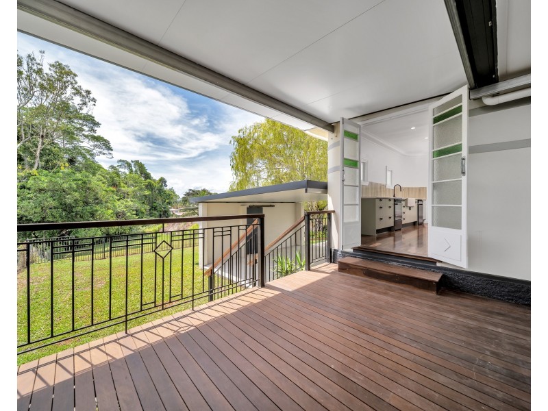 2 Hickey Street, Innisfail QLD 4860