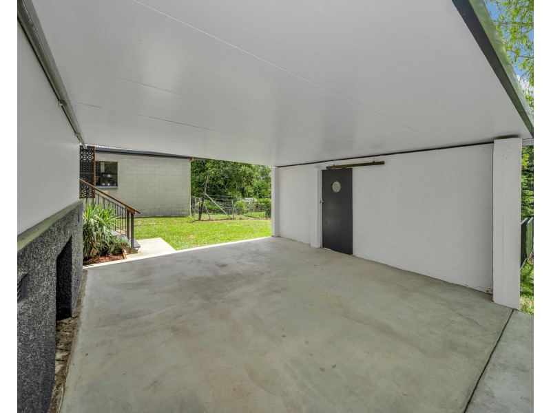 2 Hickey Street, Innisfail QLD 4860